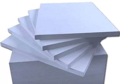 Empresa líder en ingeniería refractaría, aislamiento y obra industrial